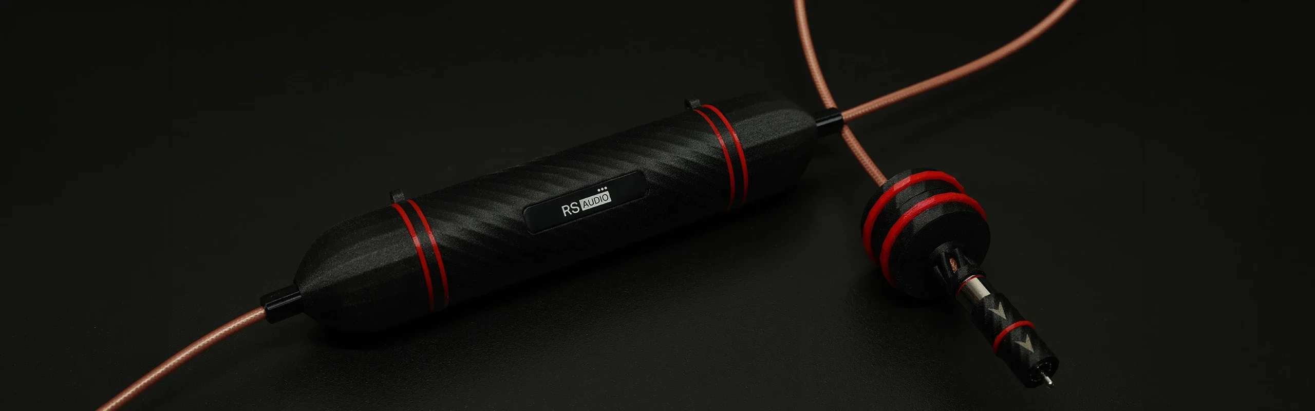 Rick-Schultz-Audio-Emersion-Power-Cable-Lifestyle-02